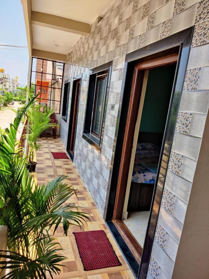 Balaji Homestay *